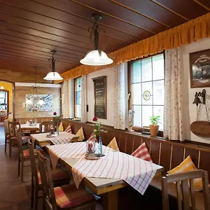 Hotel Sauerteig, Rödental