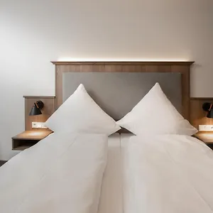 Hotel Landgasthof Maier, Vilsbiburg